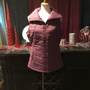 North face vest new without tags